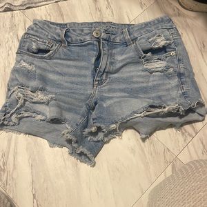 Women’s American eagle shorts
